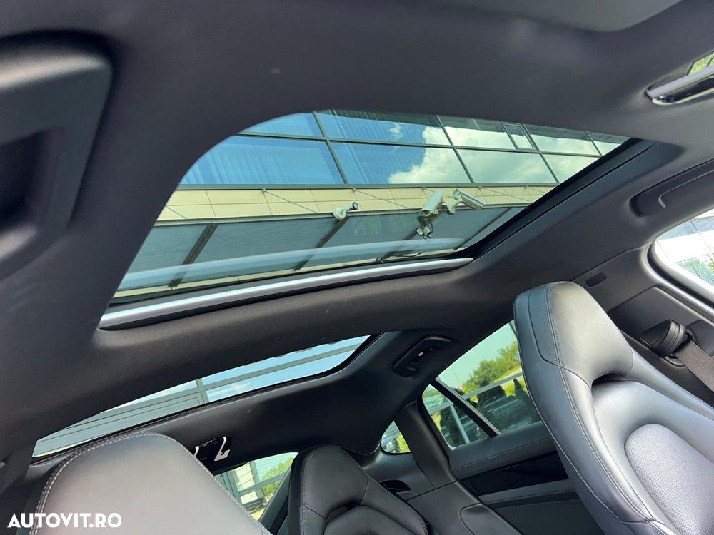 Porsche Panamera - 9