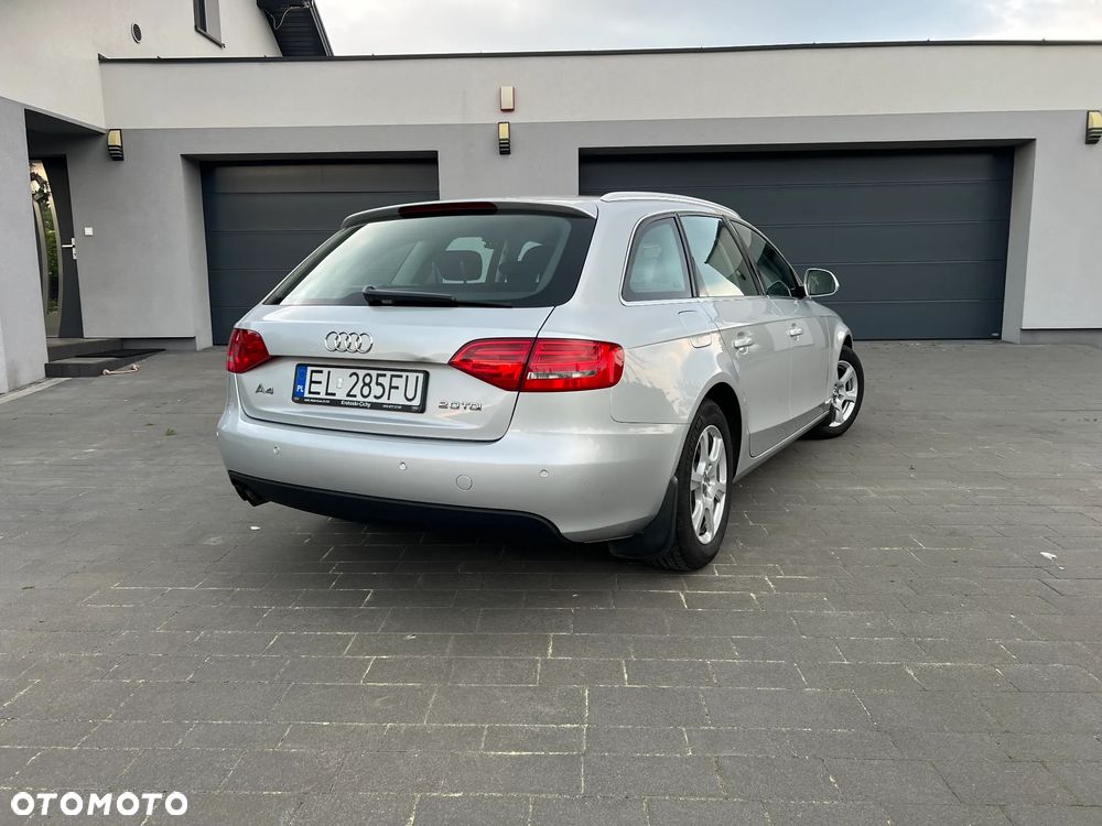 Audi A4 Avant - 5