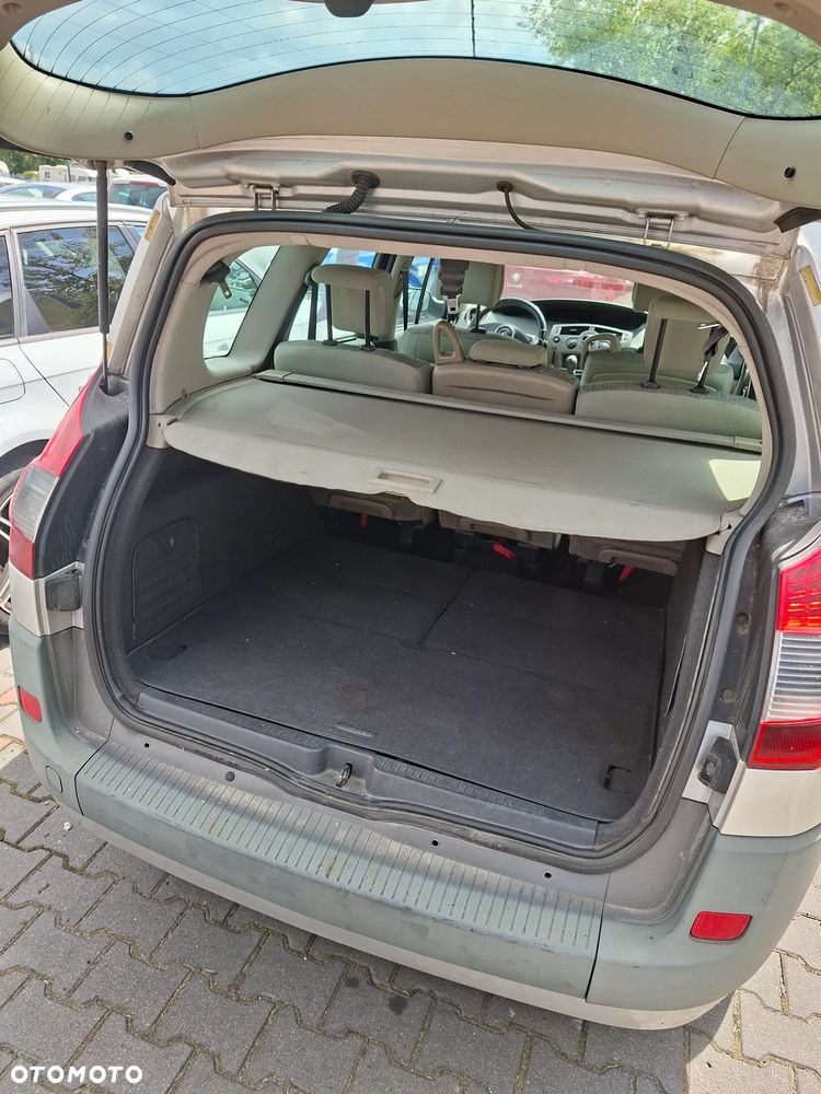 Renault Grand Scenic 1.9 dCi XXL FAP Exception - 8