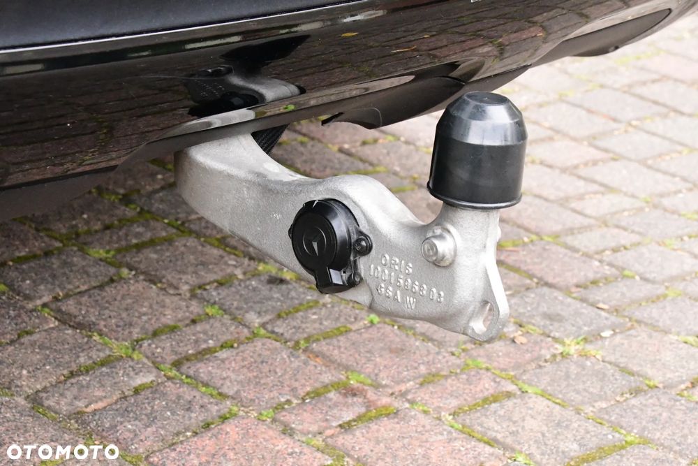 Mercedes-Benz GLE - 31