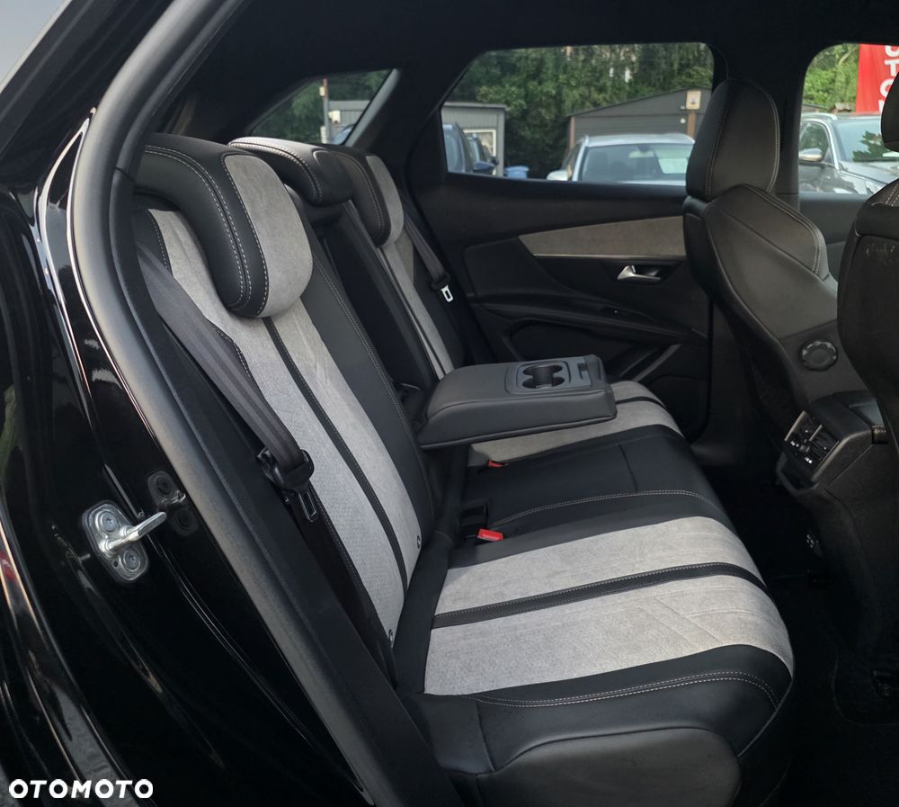 Peugeot 3008 1.6 PureTech HYbrid GT S&S EAT8 - 9