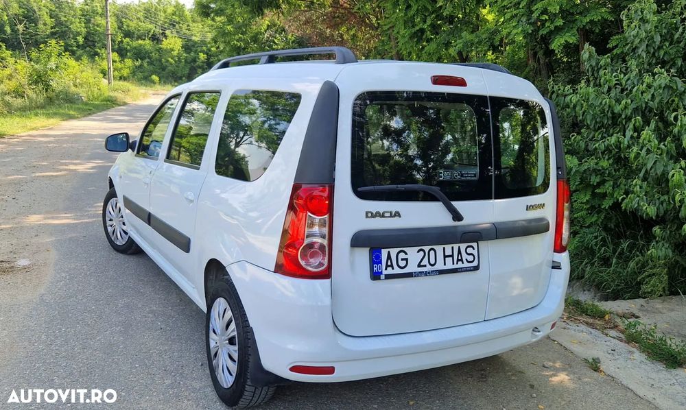 Dacia Logan 1.6 MPI Laureate - 4