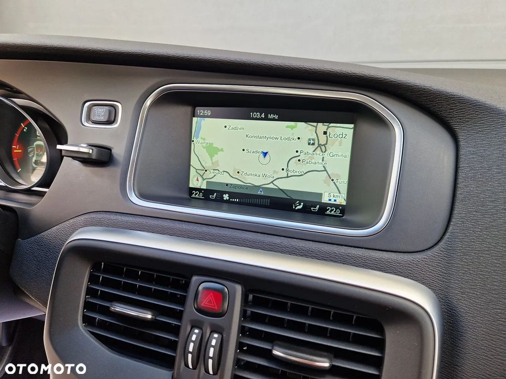 Volvo V40 D2 Geartronic Momentum - 32