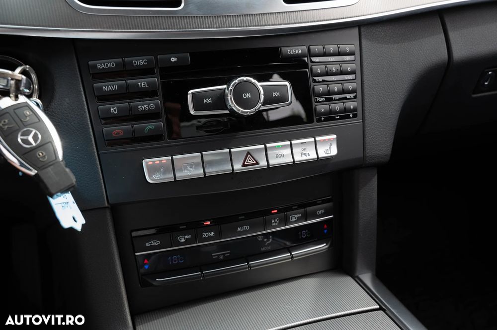 Mercedes-Benz E 200 7G-TRONIC - 19