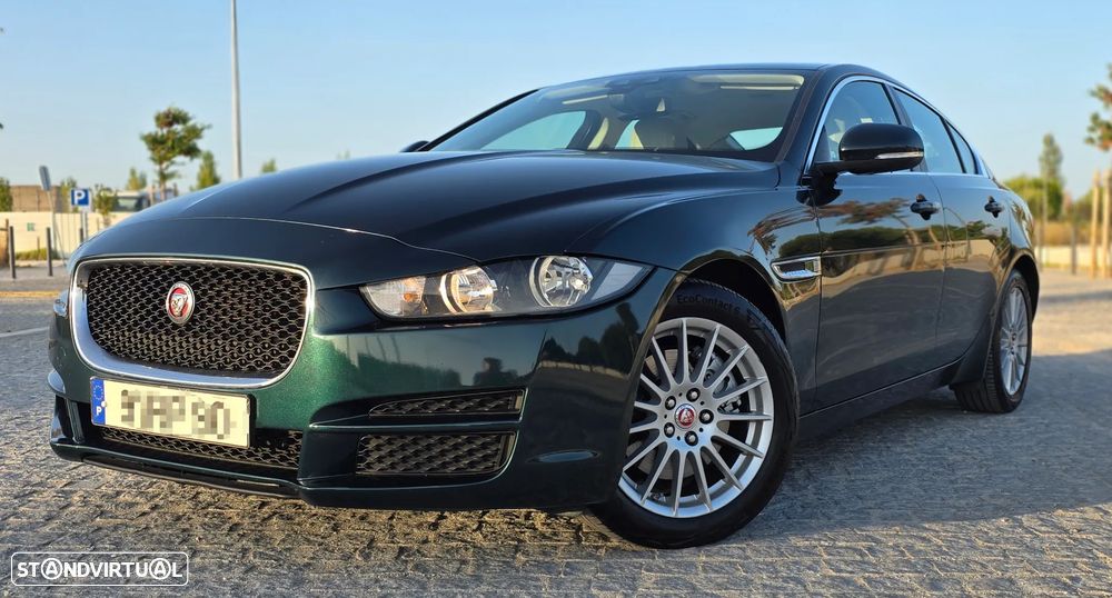 Jaguar XE 2.0 D Portfolio Aut. - 10