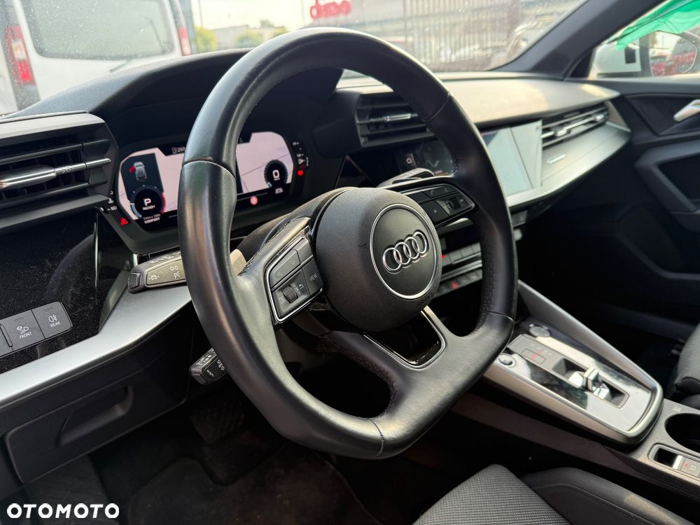 Audi A3 Sportback - 8