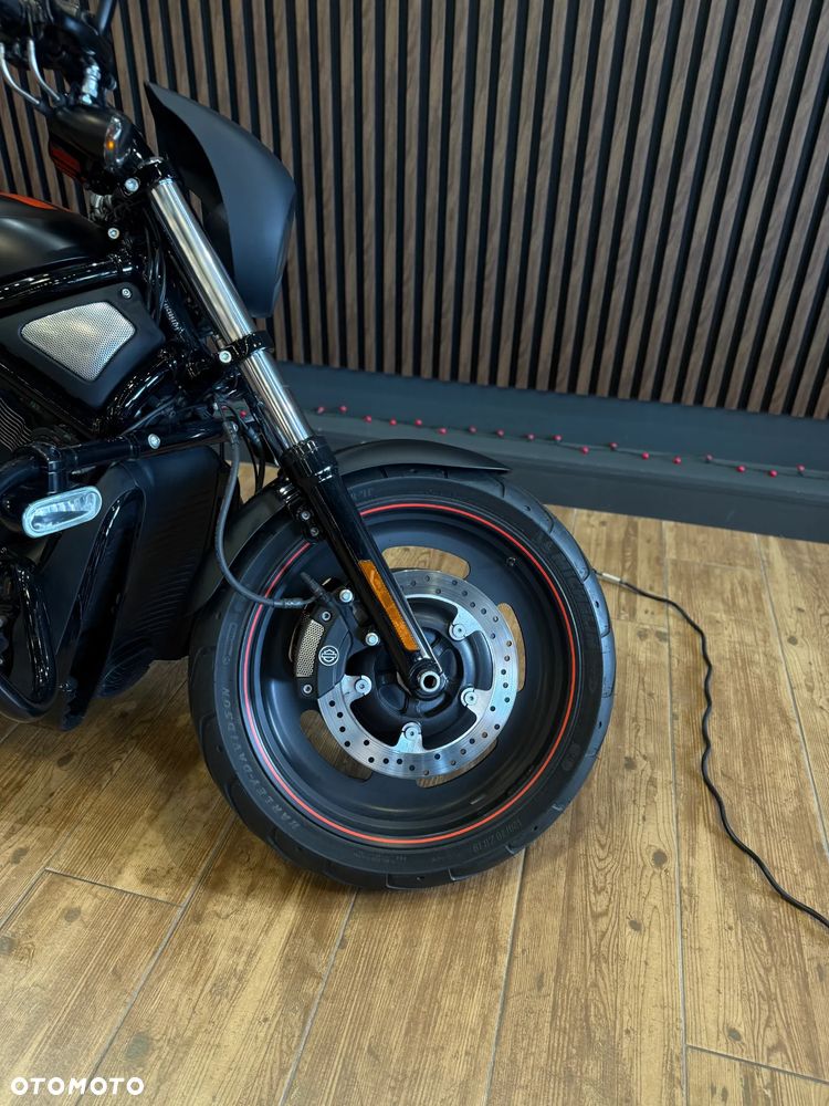 Harley-Davidson V-Rod Night Rod - 6