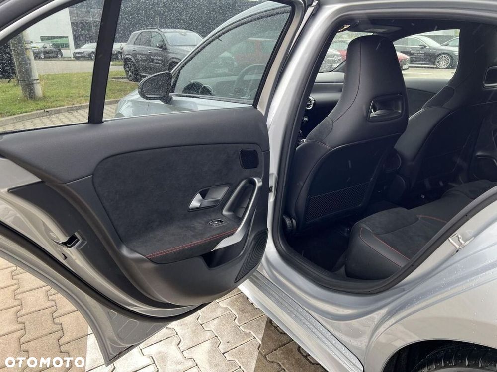 Mercedes-Benz Klasa A 200 AMG Line 7G-DCT - 15