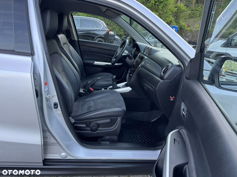 Suzuki Vitara - 11