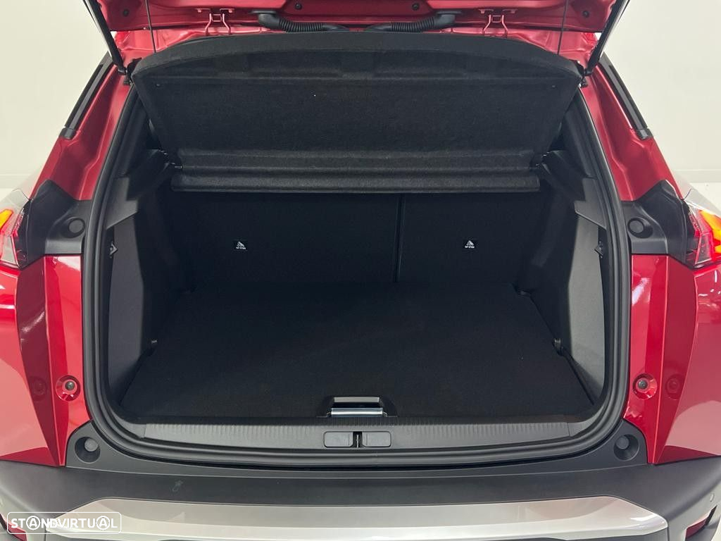 Peugeot 2008 1.2 PureTech Allure Pack - 6