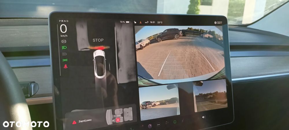 Tesla Model 3 Long Range AWD Premium - 28