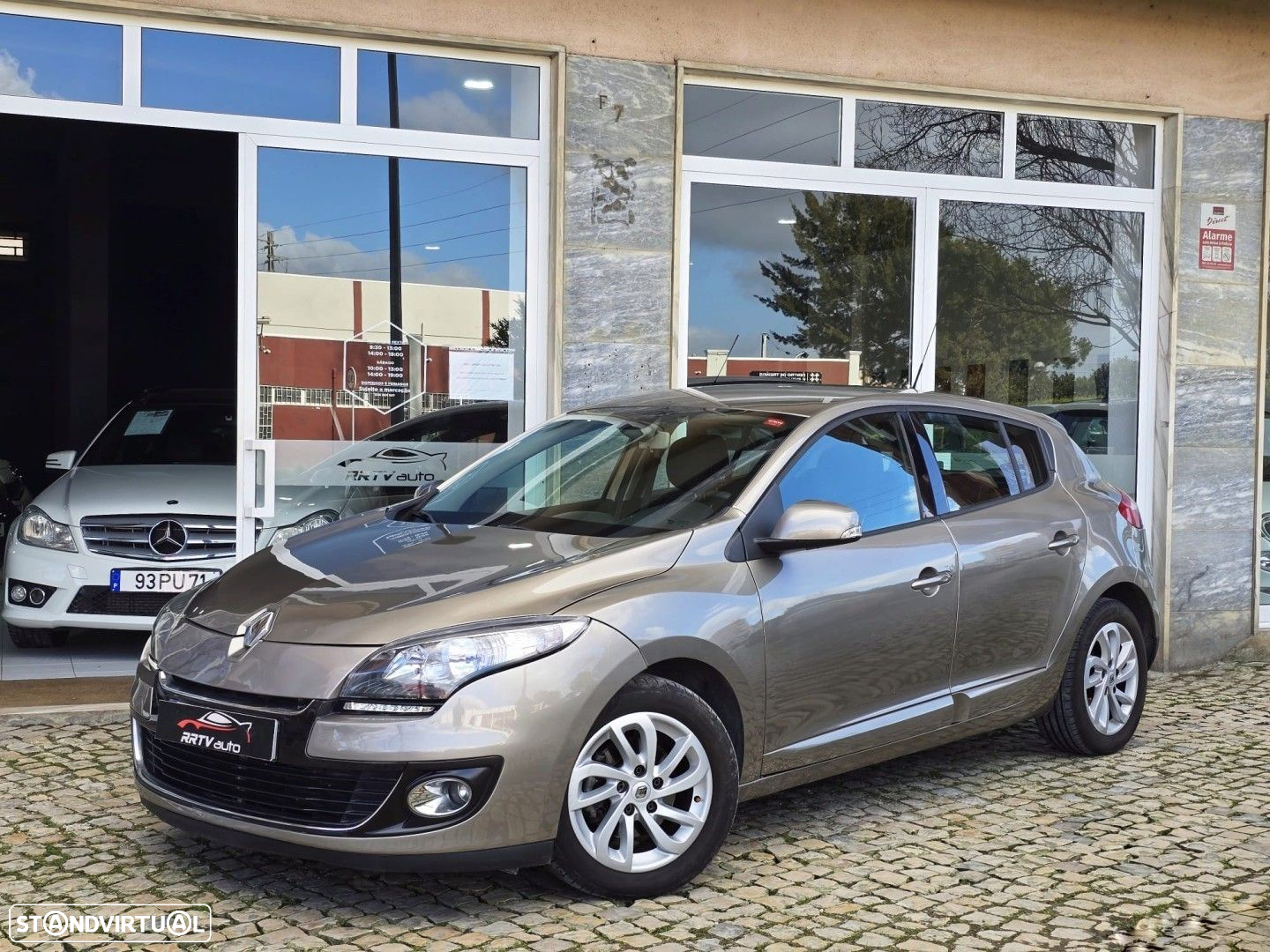 Renault Mégane 1.5 dCi Dynamique S - 11
