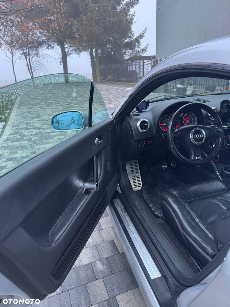 Audi TT Coupé 1.8T - 11