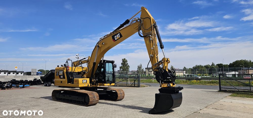 Caterpillar 323 Next Gen głowica Engcon Leica MCP80 szczypce - 7