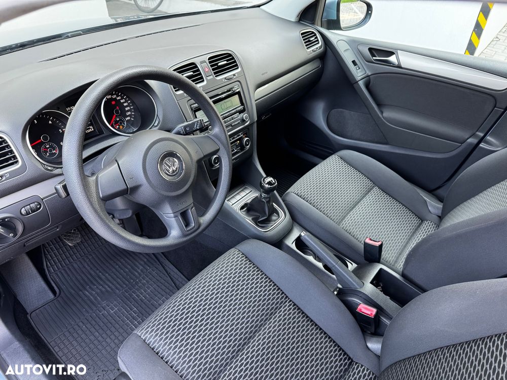 Volkswagen Golf 1.6 TDI DPF BMT Comfortline - 12