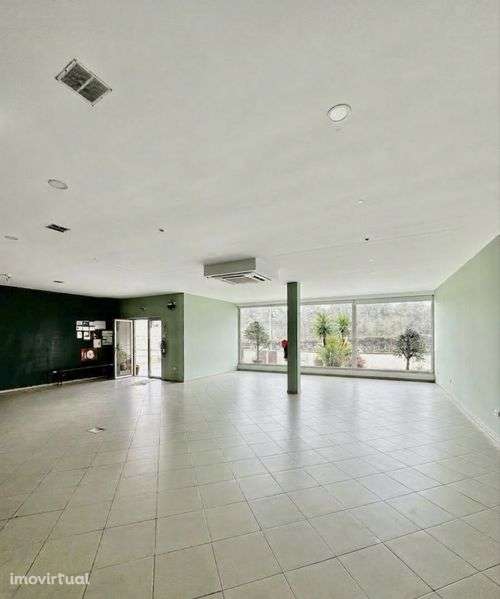 Arrenda-se Loja com 250m2 - Oliveira, Barcelos - Grande imagem: 5/12