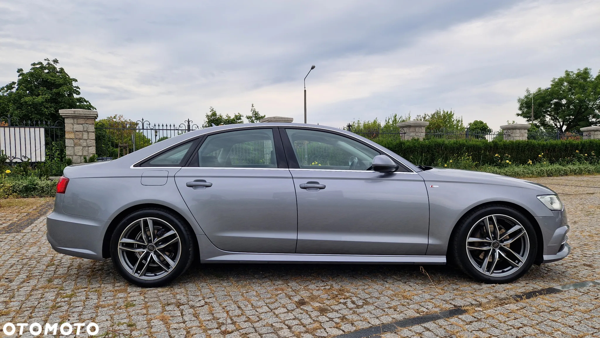 Audi A6 2.0 TDI ultra S tronic - 13