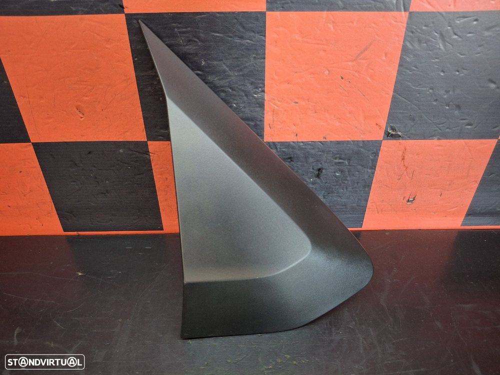 Friso Porta Frente Drt. Man Tge Caixa (Uy_, Ux_) - 1