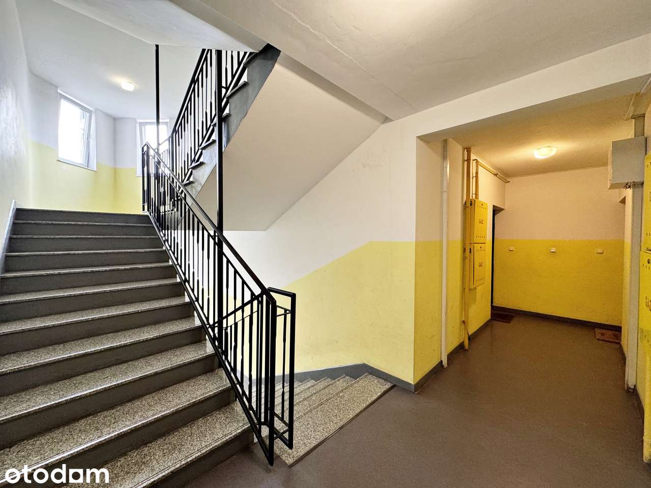 2 pokoje z balkonem/Ciche osiedle
