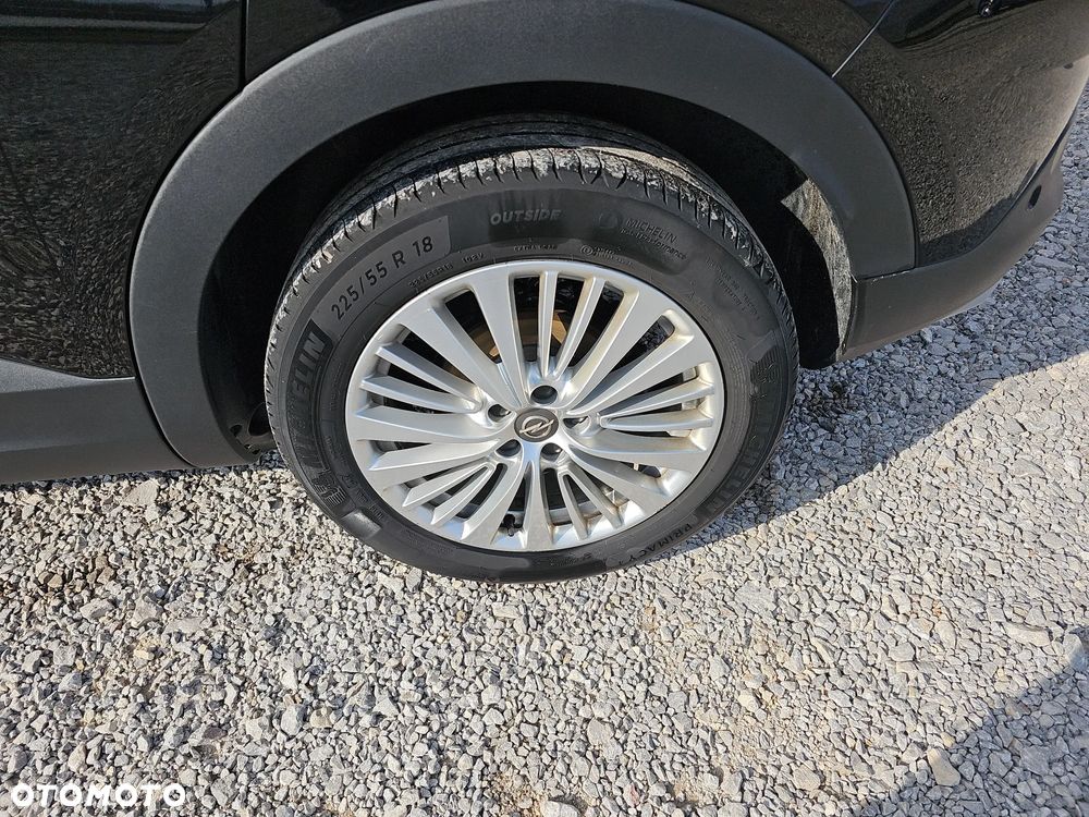 Opel Grandland X 1.2 T GPF Design Line S&S - 29