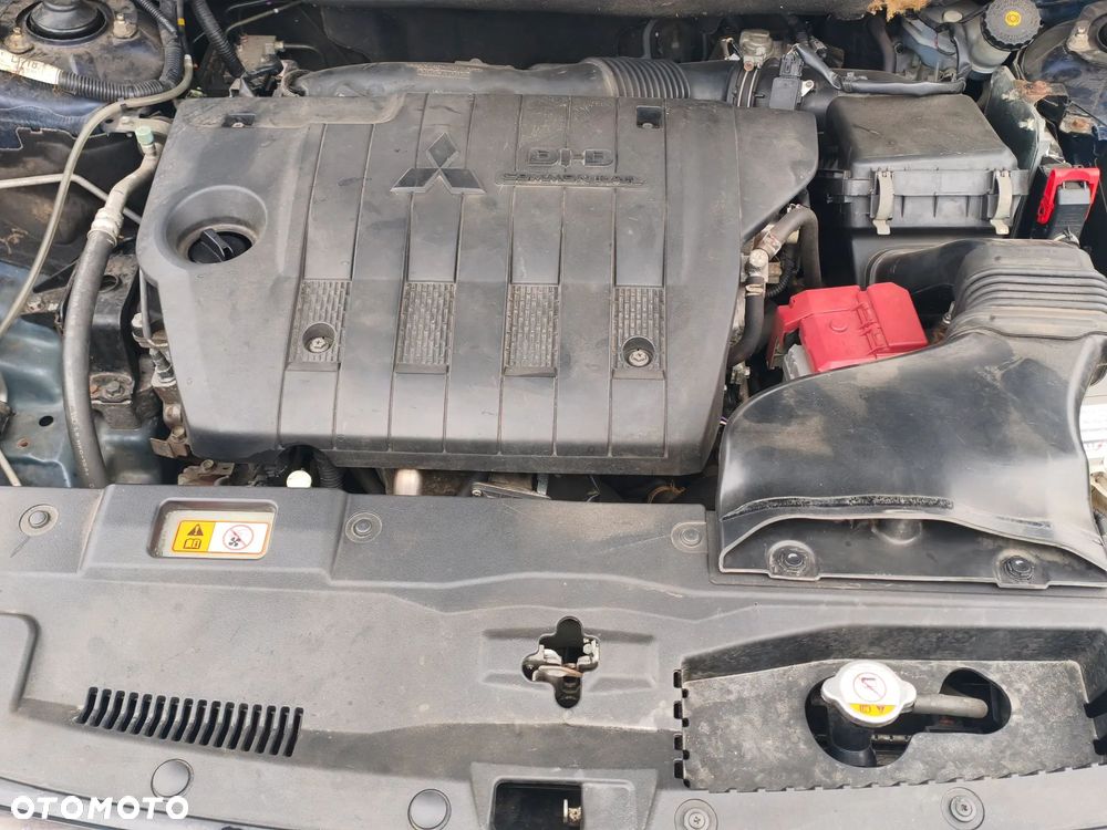 Mitsubishi Outlander 2.2 DI-D 4WD Invite - 9