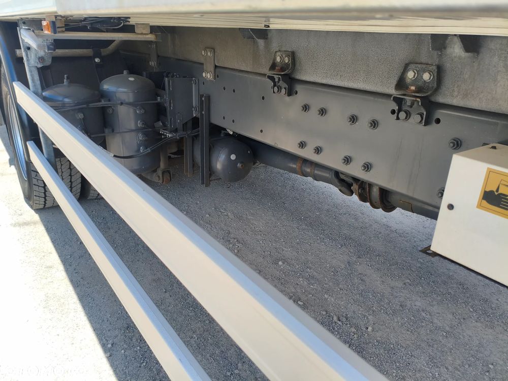 DAF CF 460 / 6 x 2 / Oś Skrętna / Chłodnia / Termo King / Sprowadzony / Sypialka / - 29