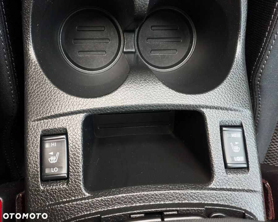 Nissan Qashqai 1.6 DIG-T N-Connecta - 18