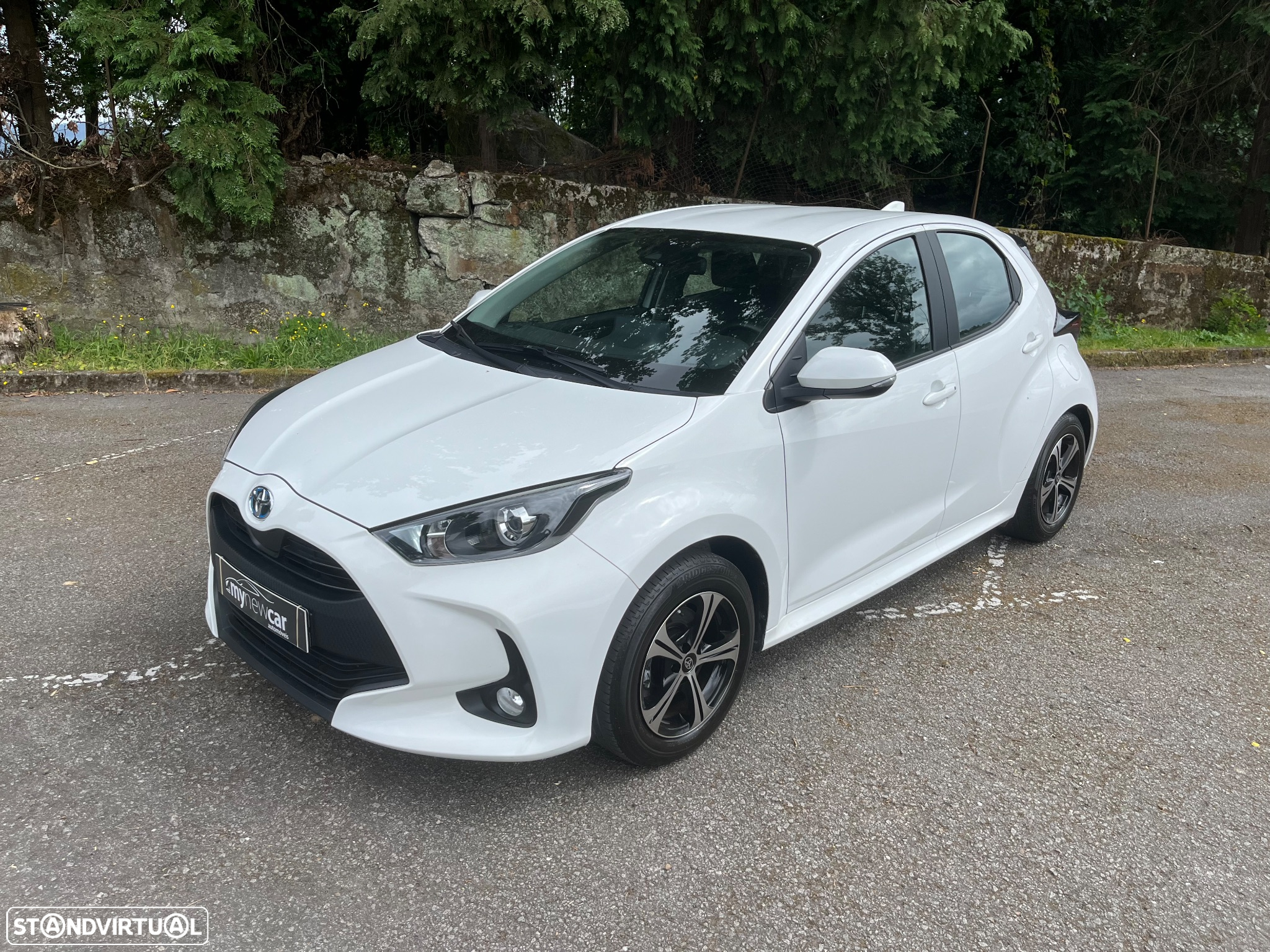 Toyota Yaris 1.5 HSD Comfort - 6