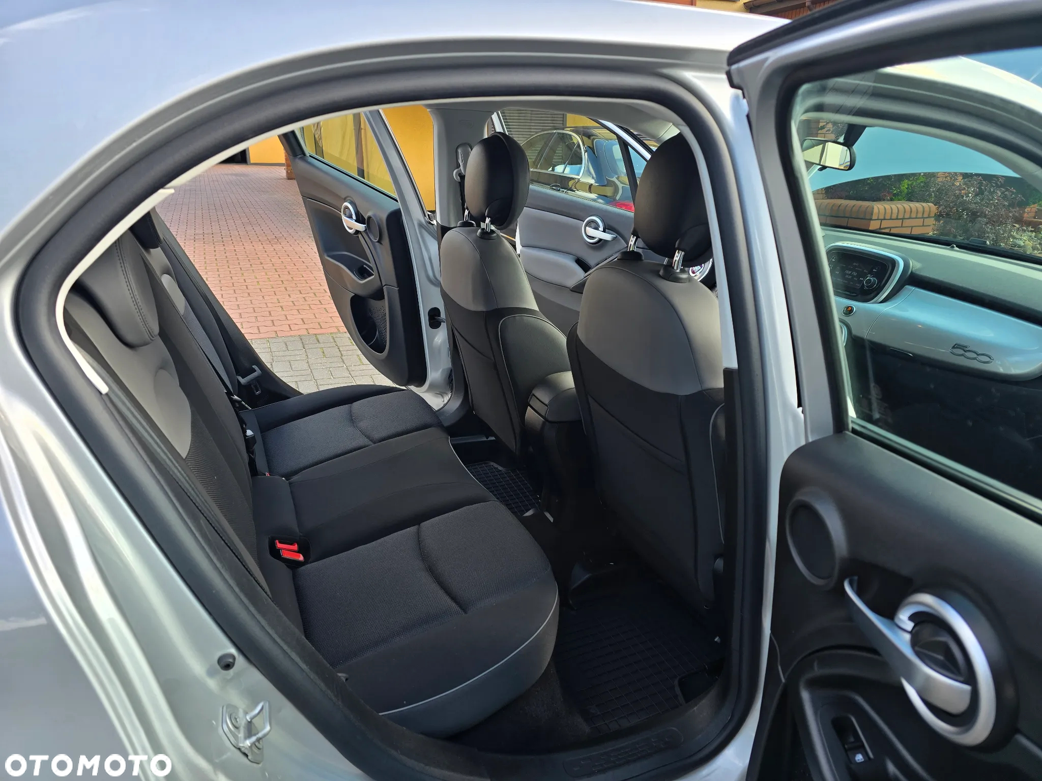 Fiat 500X 1.6 E-torQ 4x2 Rockstar - 17