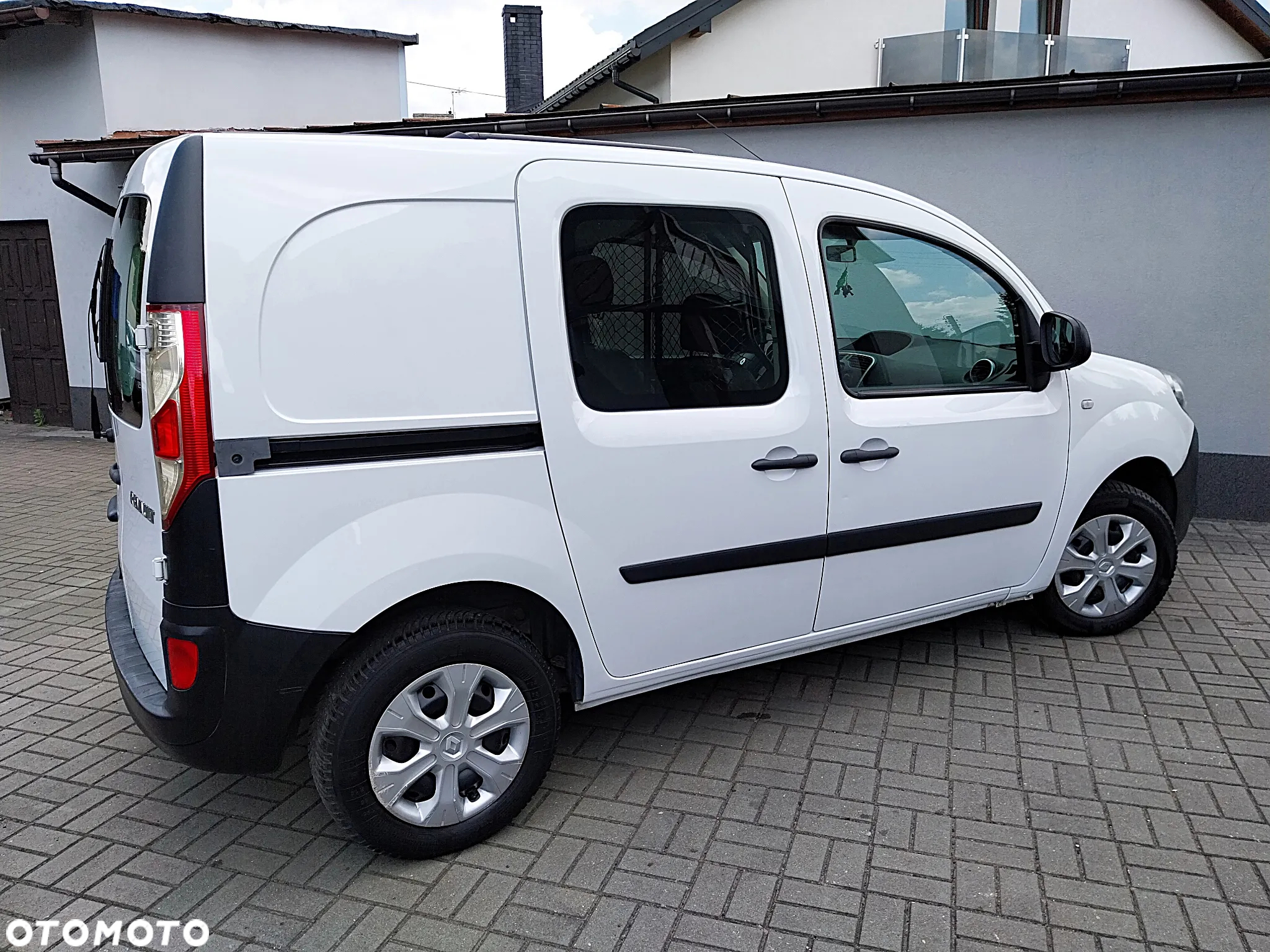 Renault KANGOO - 4