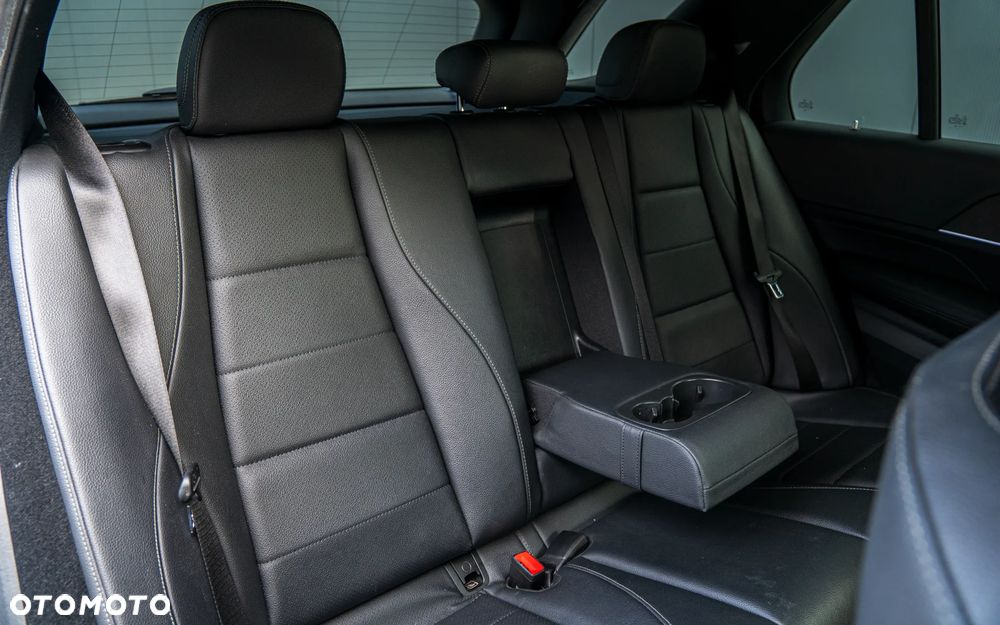 Mercedes-Benz GLE 300 d 4-Matic - 15