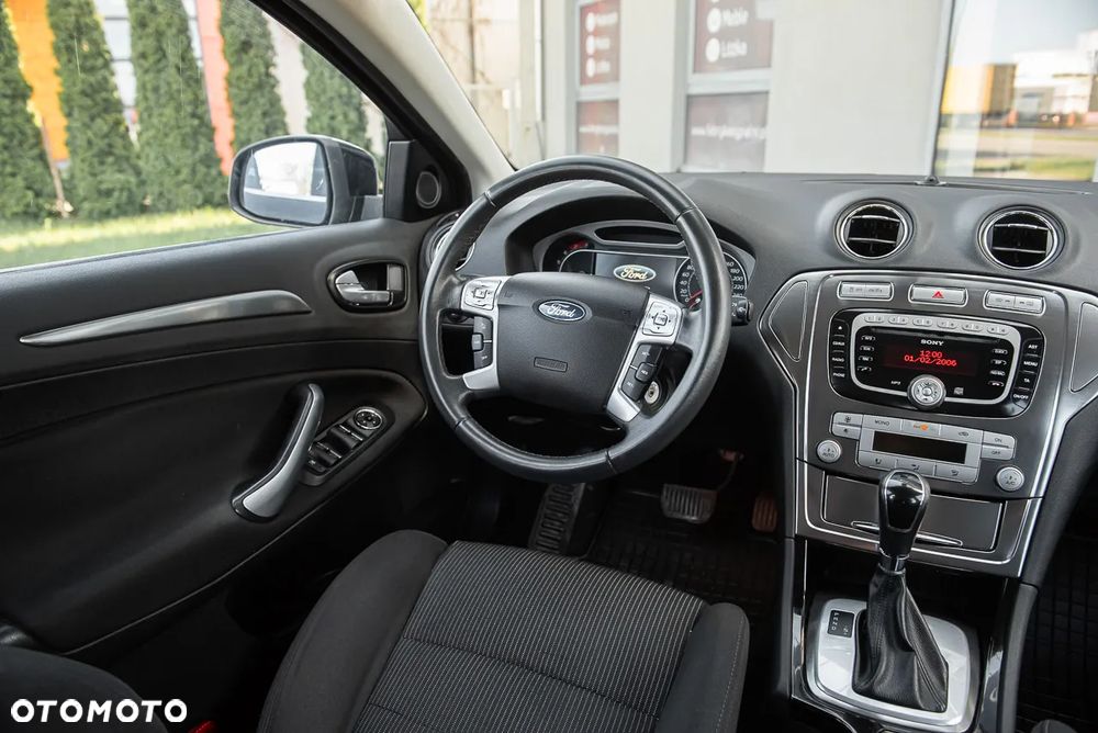 Ford Mondeo - 21