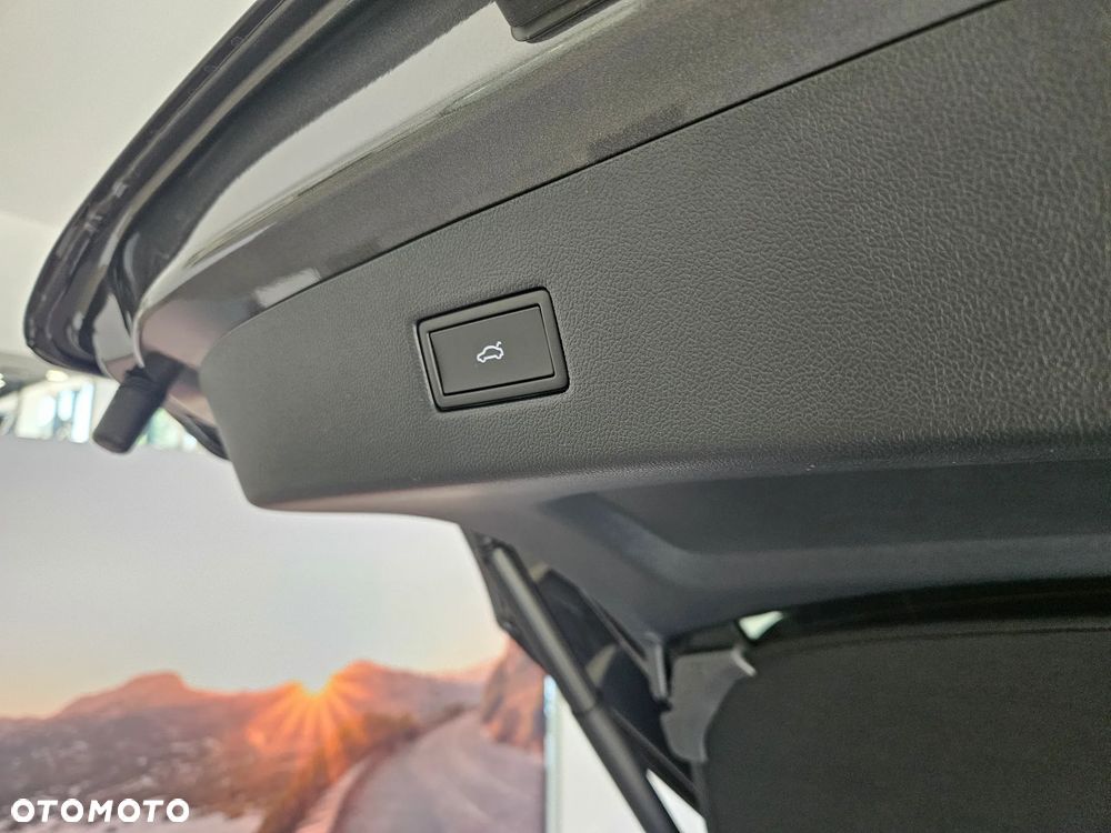 Ford Explorer 79kWh Premium RWD - 22