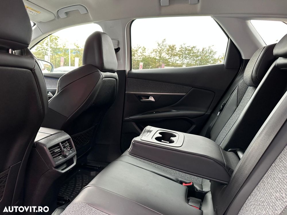 Peugeot 3008 - 22