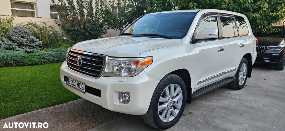 Toyota Land Cruiser 4.5 D-4D Luxury - 1