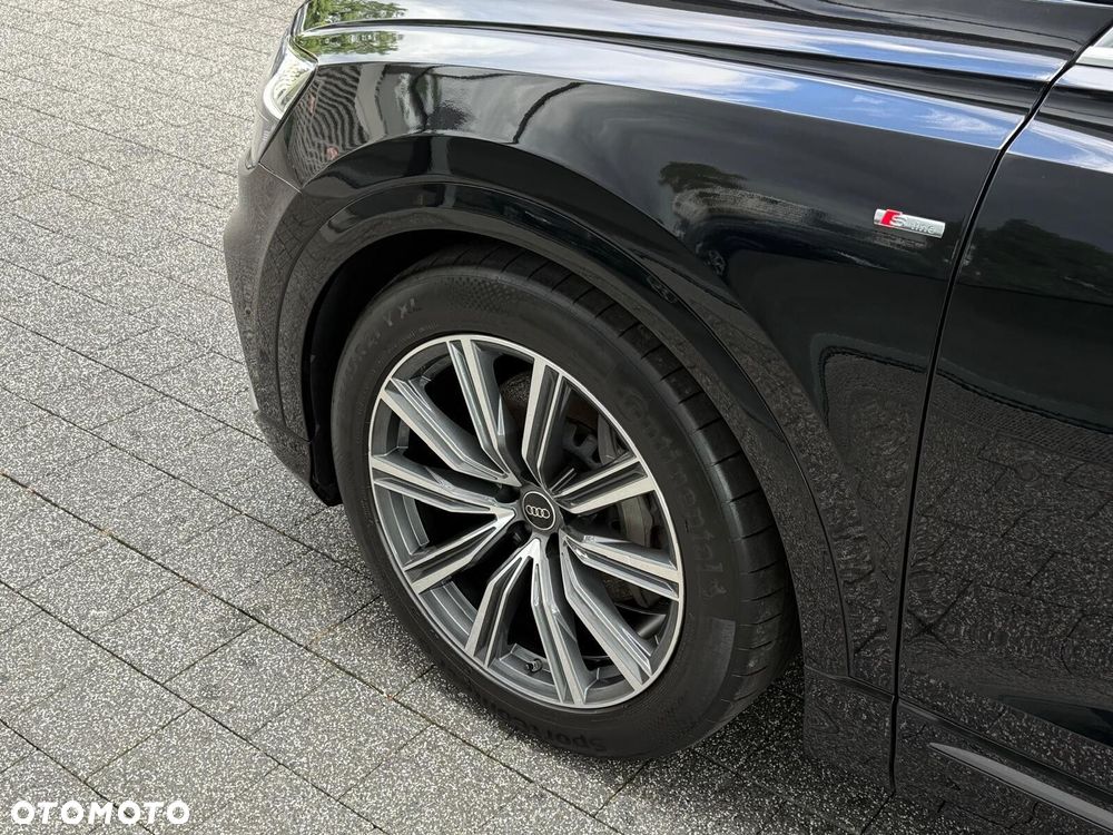 Audi Q8 - 13