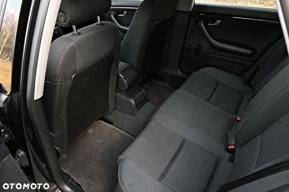 Audi A4 Avant 2 - 32