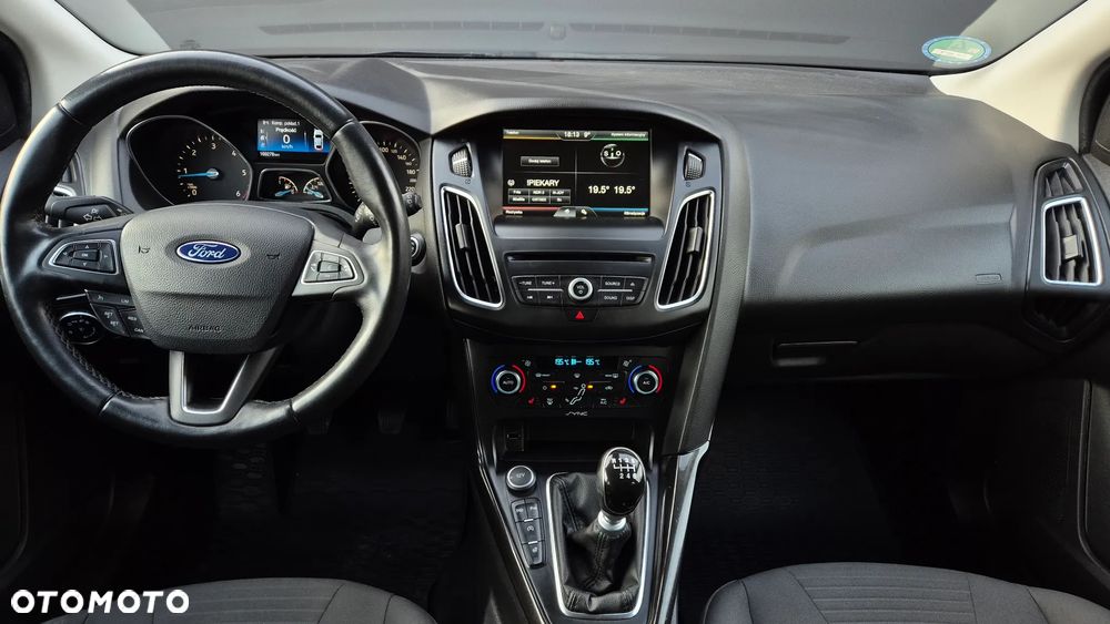 Ford Focus 1.5 TDCi Titanium - 6