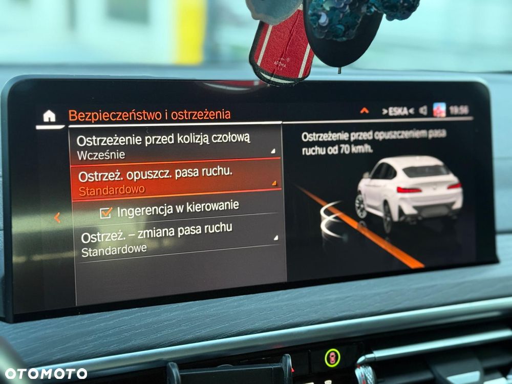 BMW X4 - 31