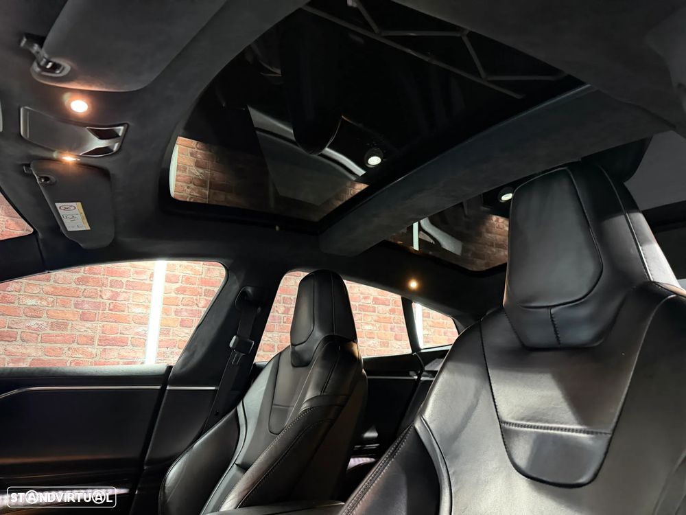 Tesla Model S 85D AWD - 12