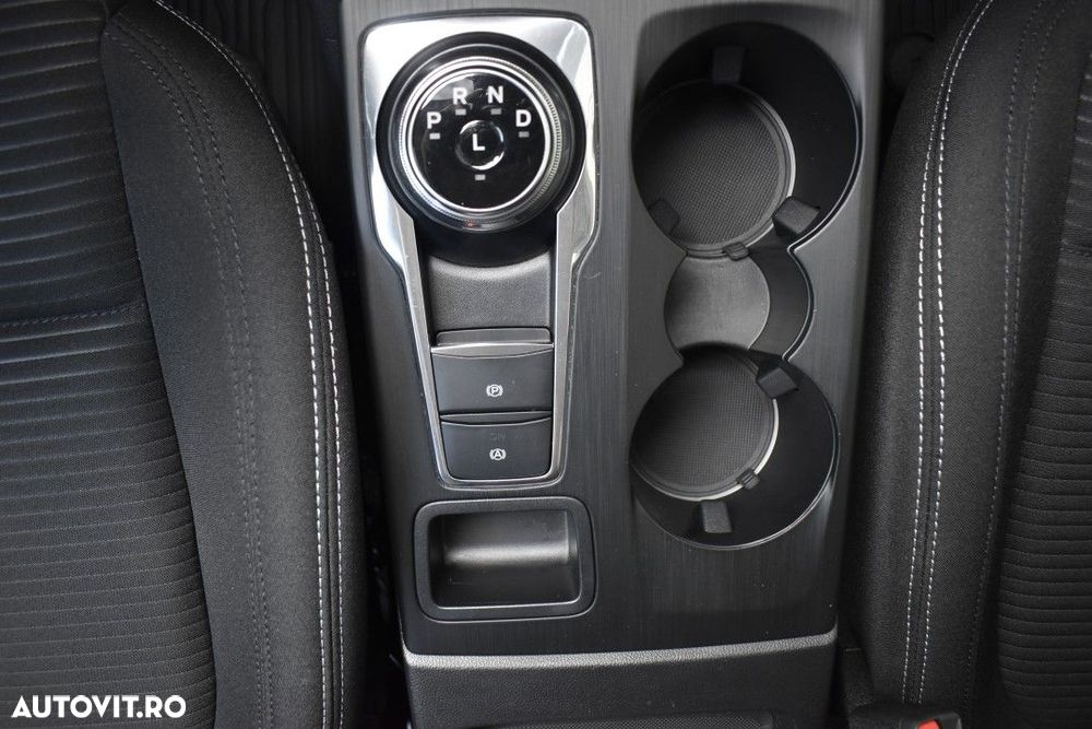 Ford Focus - 40