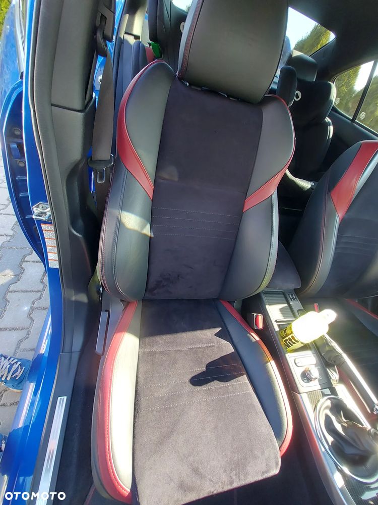 Subaru WRX STI 2.5 Sport - 11