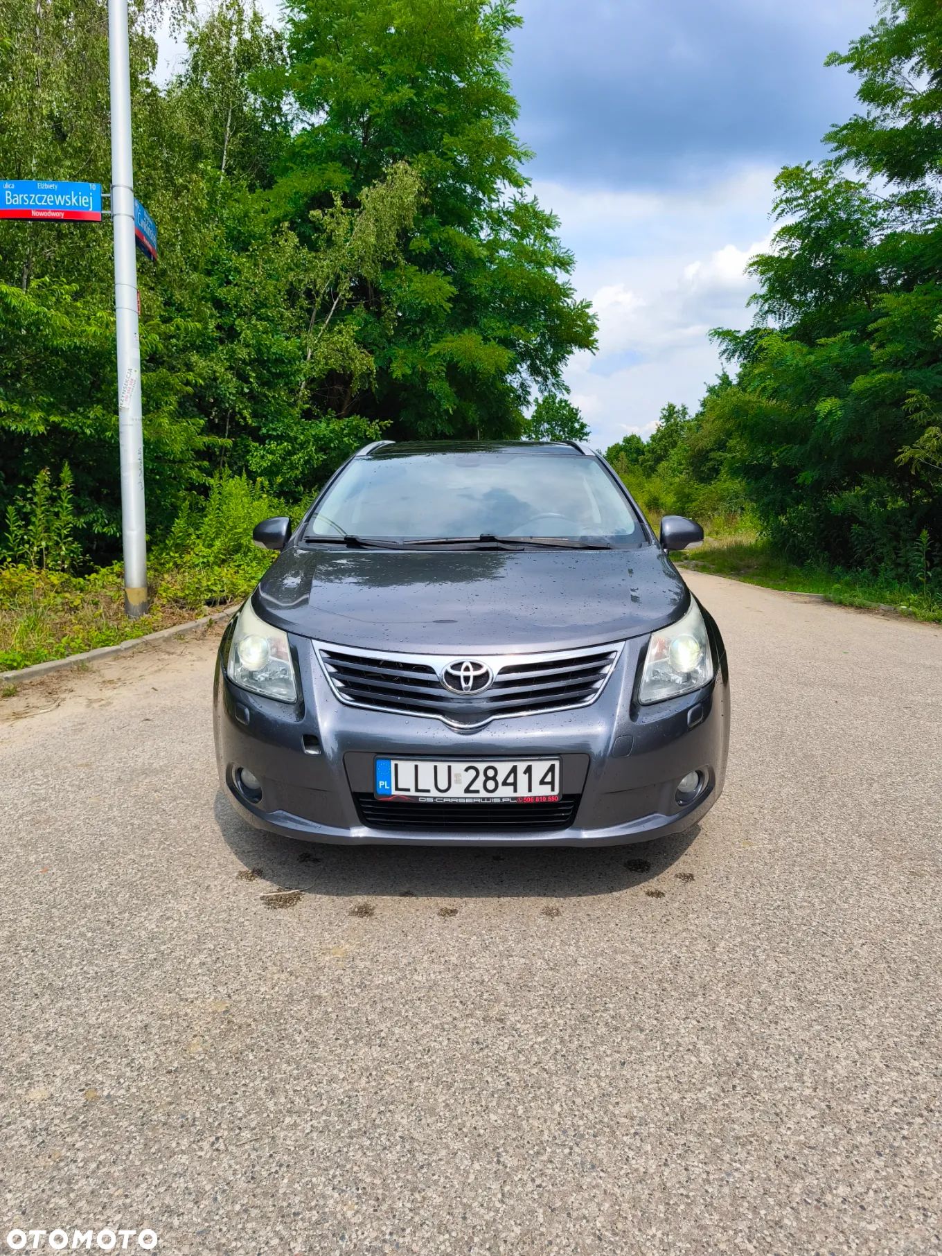 Toyota Avensis 2.2 D-4D Prestige NAVI - 1