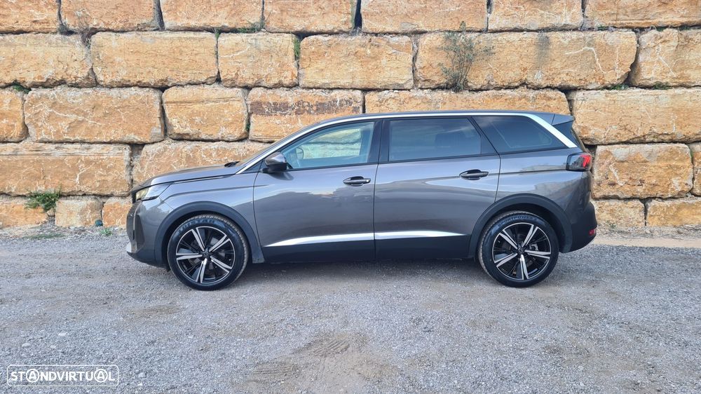 Peugeot 5008 - 3
