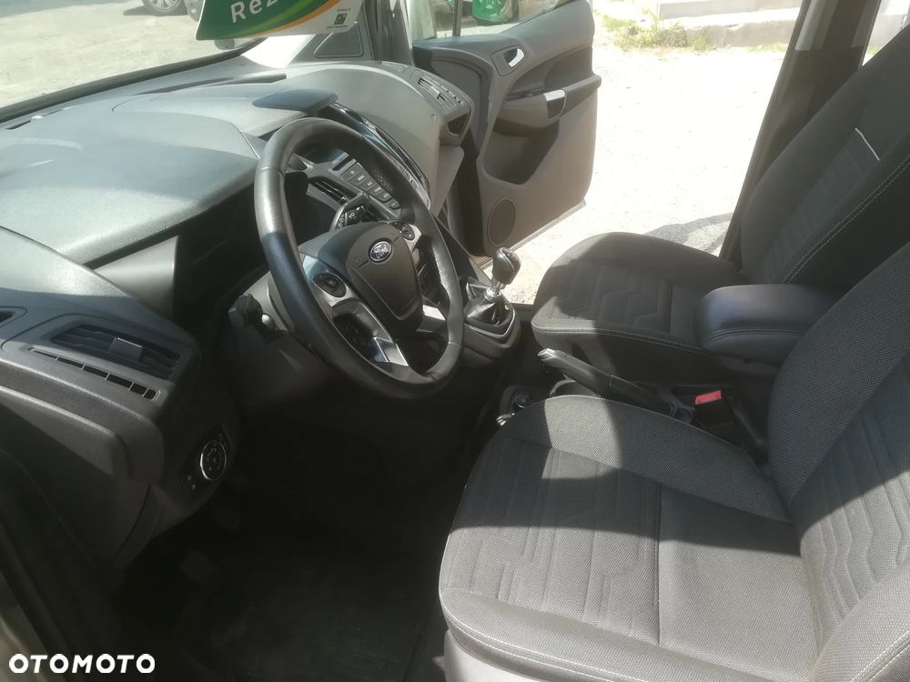 Ford Tourneo Connect 1.0 EcoBoost Start-Stop Titanium - 26