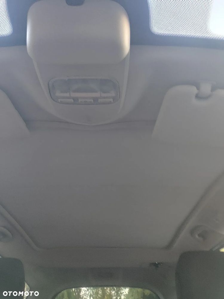 Peugeot 5008 HDI FAP 110 EGS6 Premium - 30