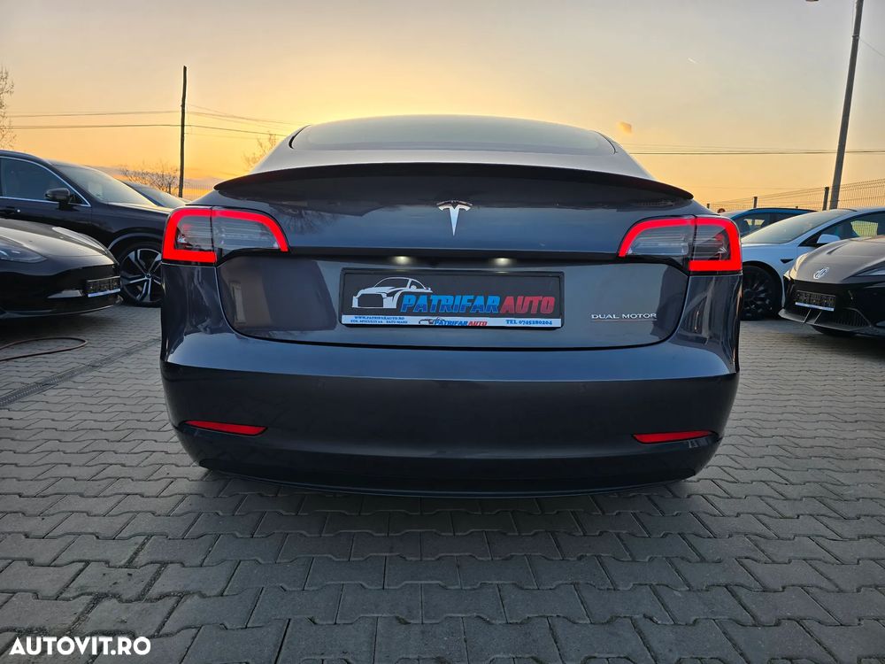 Tesla Model 3 Performance - 7