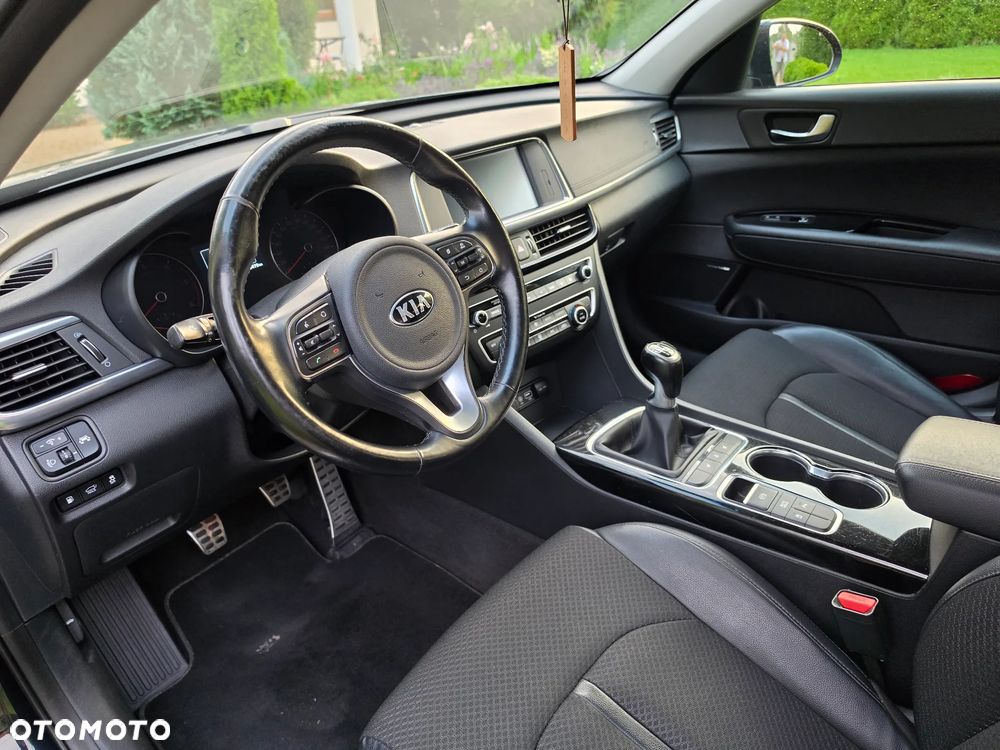 Kia Optima 1.7 CRDI L - 22