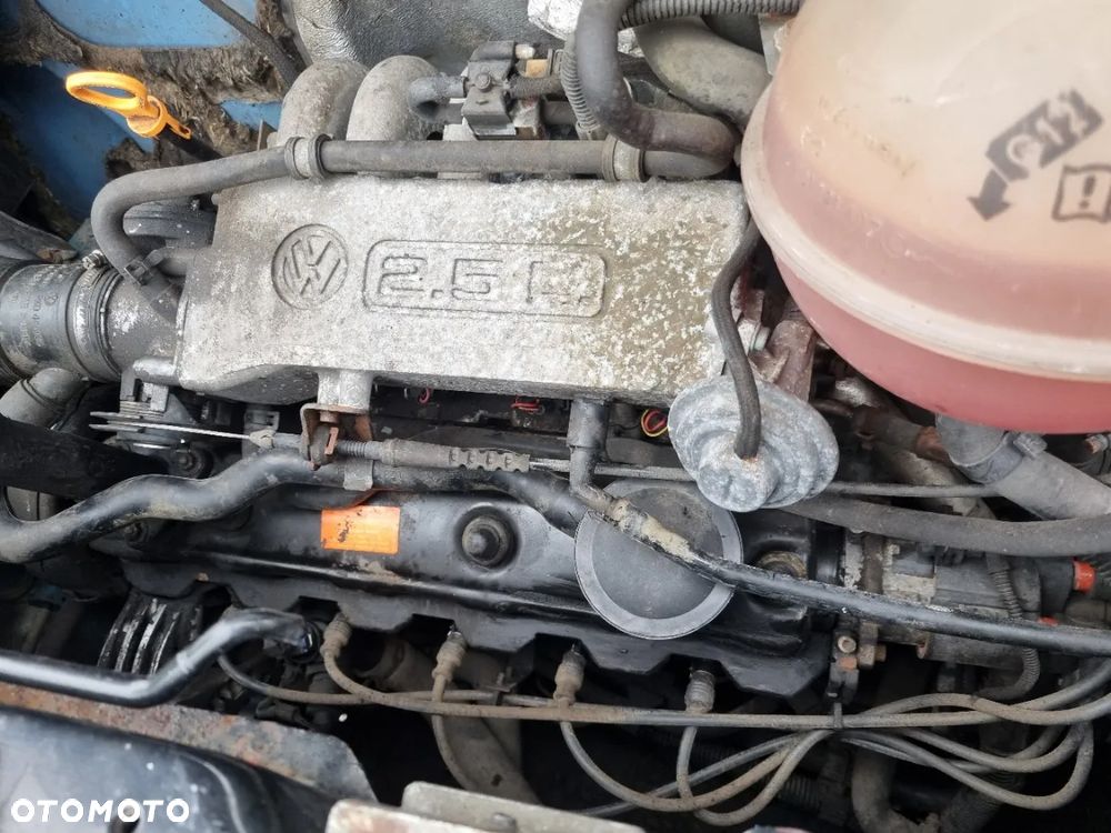 Volkswagen Multivan - 29