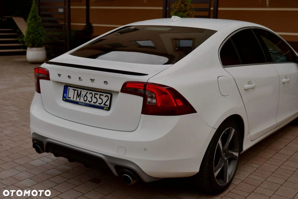 Volvo S60 D3 Drive-E R-Design Momentum - 8